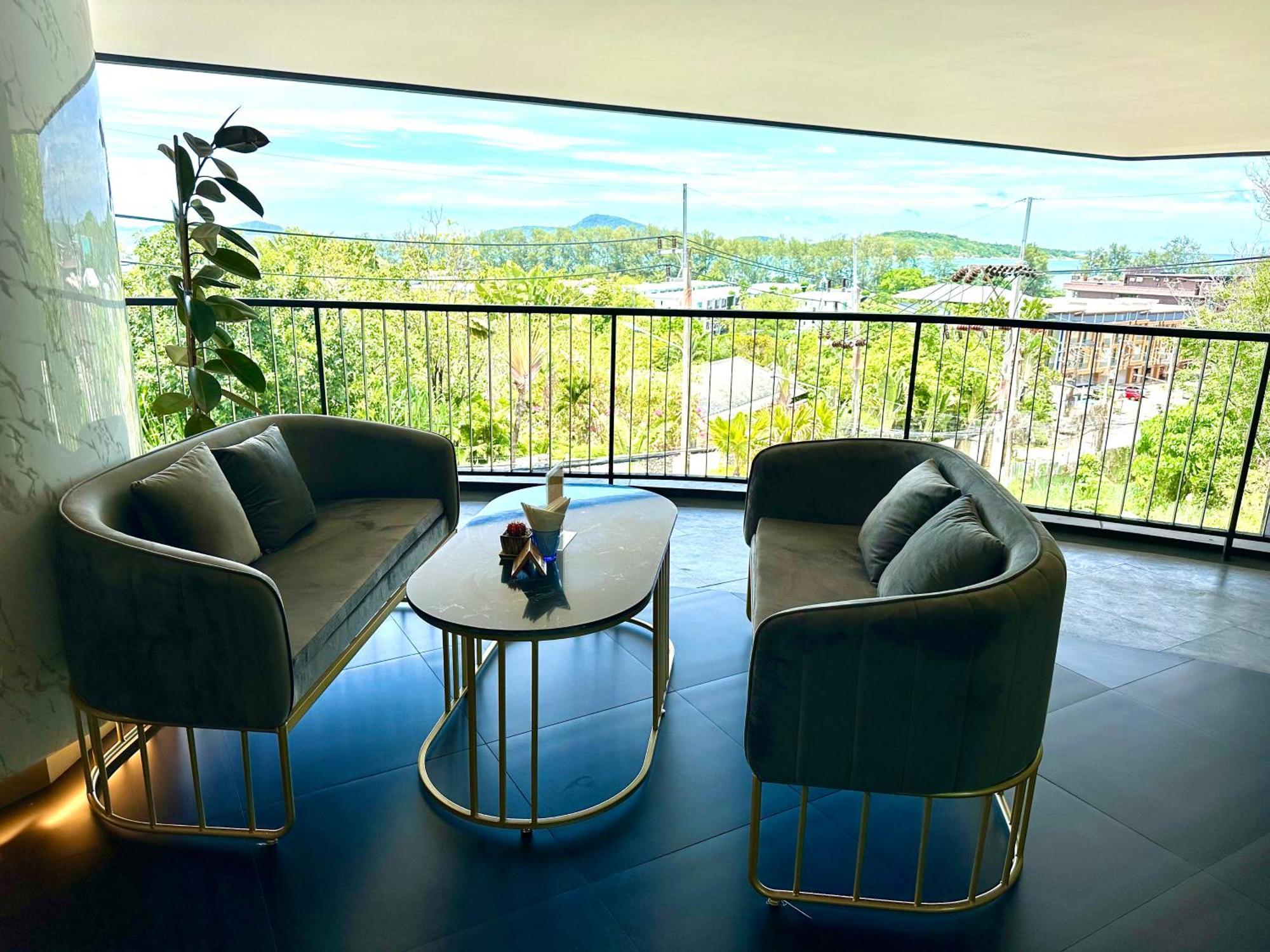 Duplex In A 5 Star La